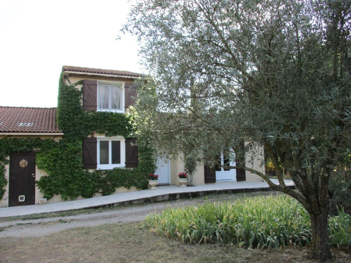 Pezens La Madeleine B&B 외부 사진